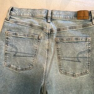 Women’s American Eagle Stretch Straight Leg Jeans